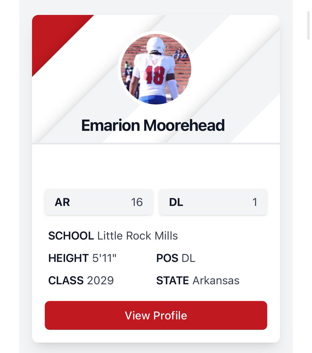 woopigsoii's tweet image. These two are great additions to the state champions @MillsCometsSN @Wef0rgiveuzi is the best dline in the class of 2029 and Jasir is versatile and a leader. Back2Back?