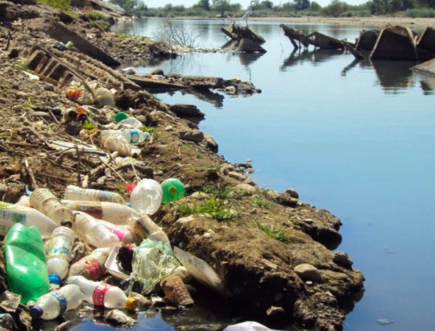 📌Sin agua no produciremos alimentos, sin agua tampoco tendríamos energía limpia. 🇵🇾 Nro 137 💀 😪 
💧Porcentaje de Aguas Residuales tratadas por país de América Latina y lugar en el Ranking Mundial 🌍 

🇨🇱 Chile - 100.0% - #1 del mundo🏆
🇲🇽 México - 67.5% - #47
🇵🇪 Perú - 66.9% -