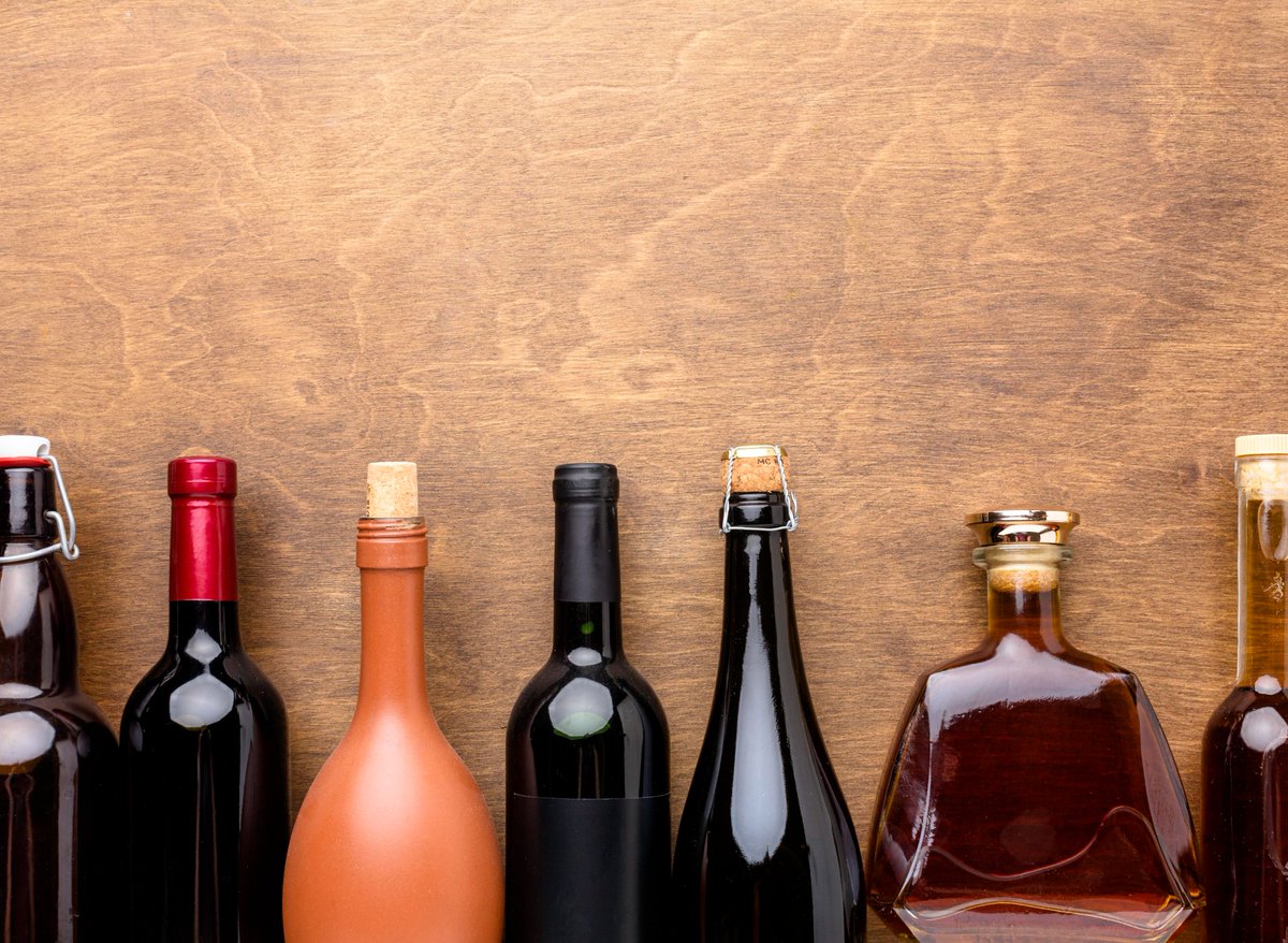 CAStateLibrary's tweet image. Witkin’s LAWfully Laughable Laws is serving wine today 🍷—not tea. In 1976, CA wines slayed France in a blind tasting. The 2006 resolution (ACR 153 by Assemblymember Evans Res. Chpt. 65 of 2006)? Full of vintage shade. Sip the drama: clerk.assembly.ca.gov/sites/clerk.as…