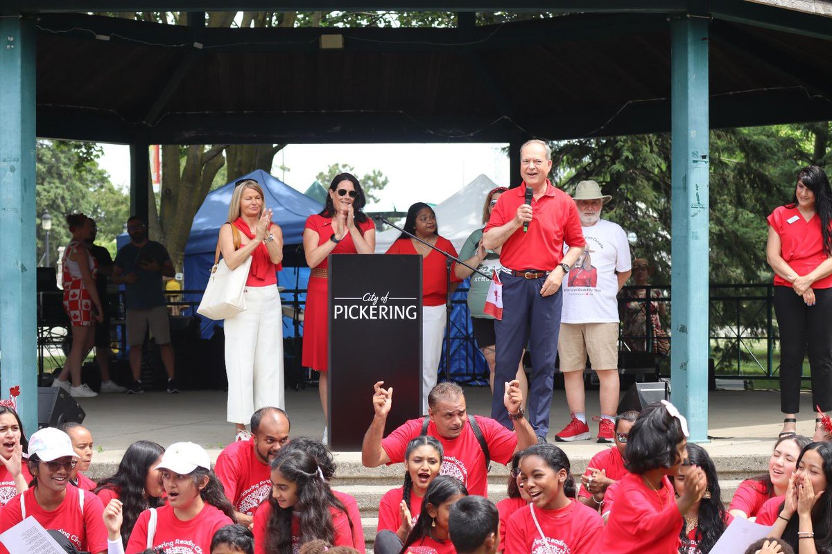 PBethlenfalvy's tweet image. Wishing everyone a safe and joyful Canada Day!
Thanks @CityofPickering for hosting a fantastic event at Esplanade Park.
My team and I were able to meet so many great constituents of Pickering-Uxbridge.
#CanadaDay