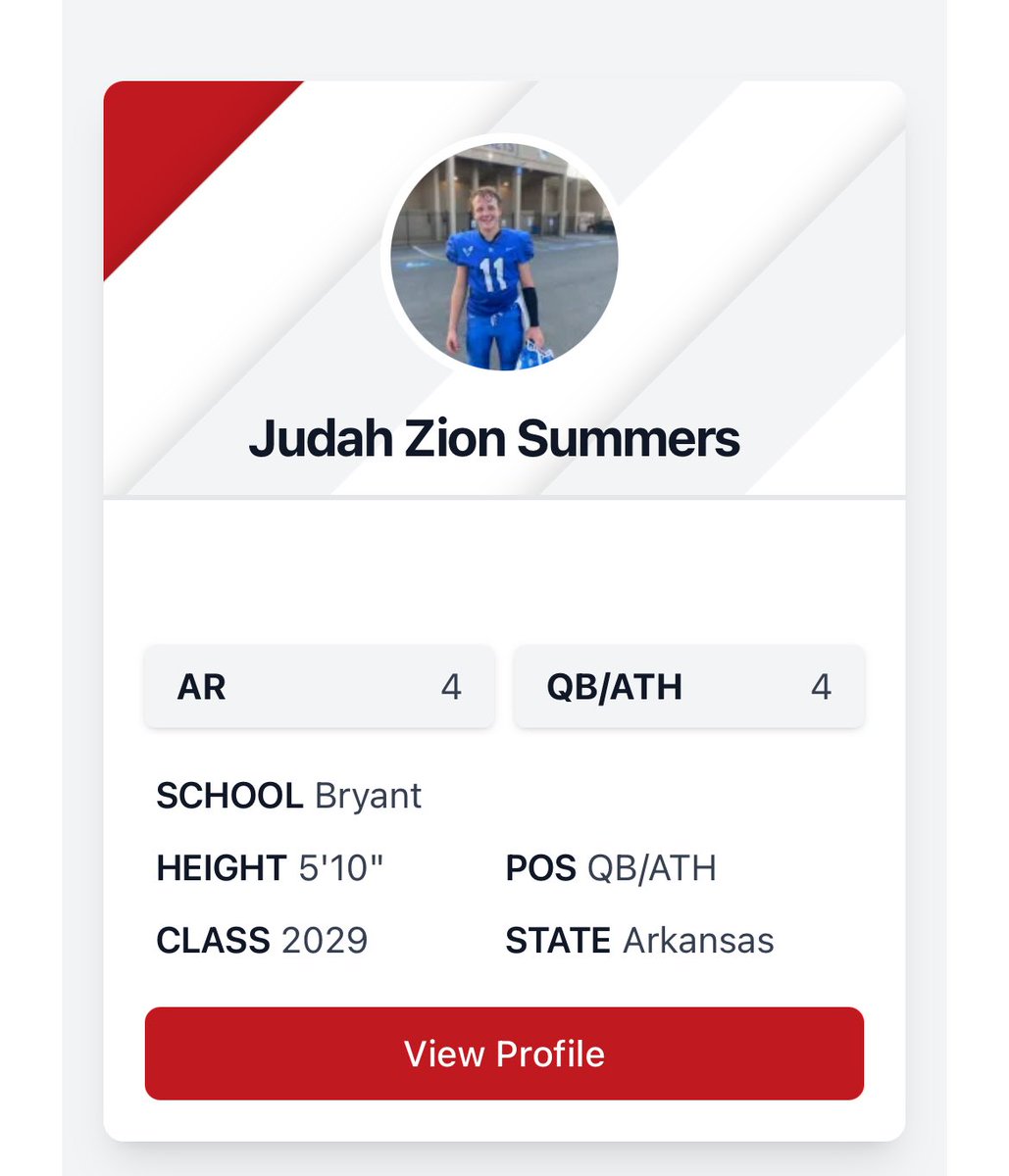 woopigsoii's tweet image. Bryant is very much like parkview with talent because they can develop like nobody else. @JZSummers8510 is a top qb in the state and could start on varsity now!! @QuintonSykesJr is a physical receiver that will fight for a first.