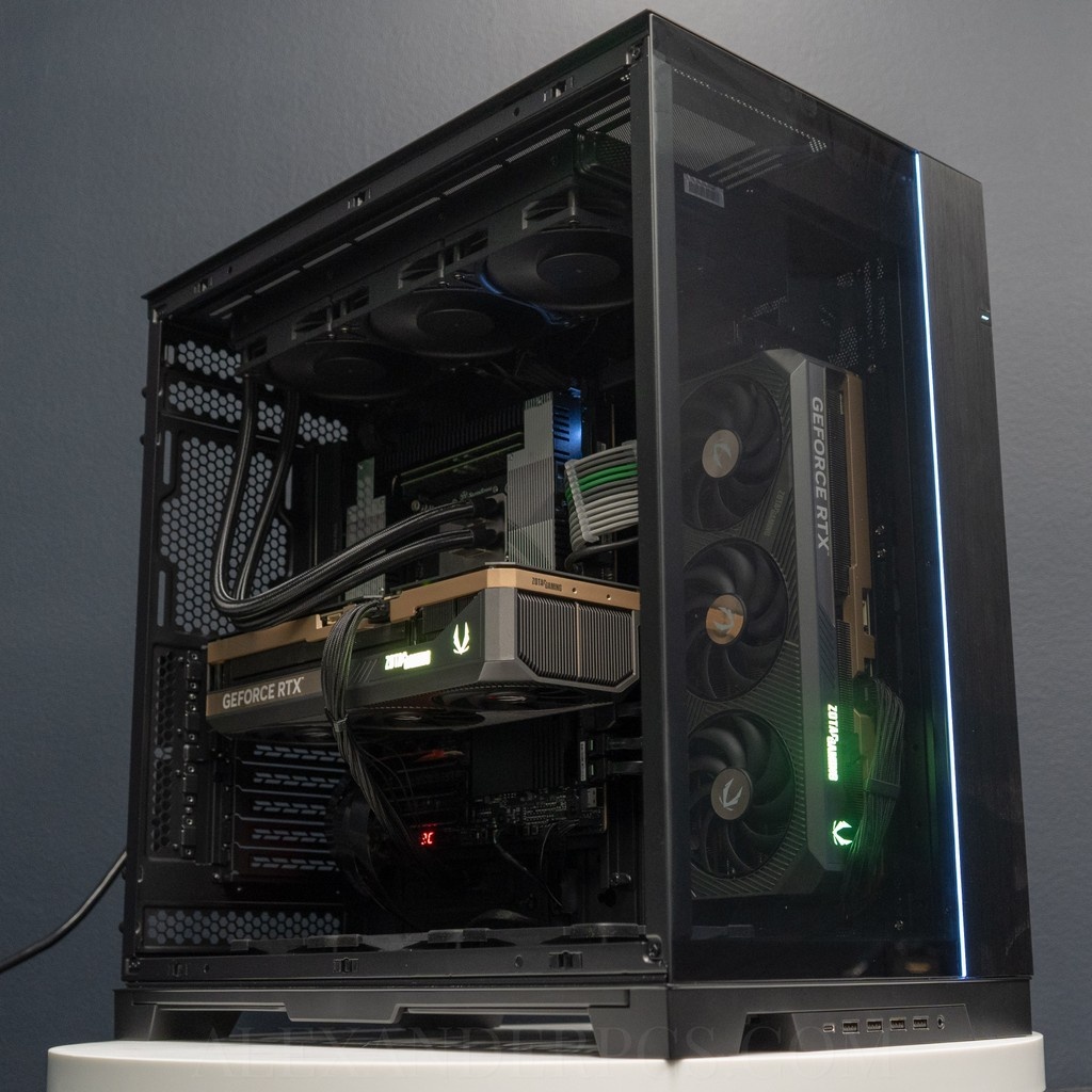 AlexanderPCS's tweet image. Not every day we build a Threadripper 7970X rig with two RTX 5090s and 256GB ECC RAM. We streamed the whole thing—catch the VOD on our YouTube. This beast is headed to its forever home.
#RTX5090 #Threadripper #CustomPC #GamingPC #PCBuild