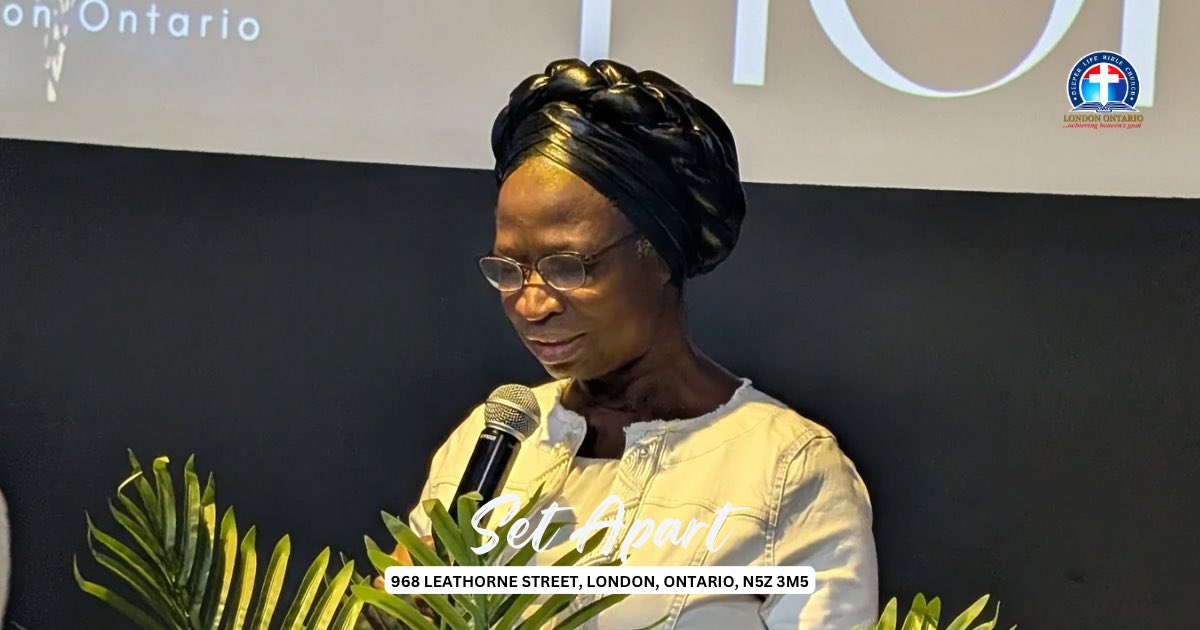 DCLMLondon_Ca's tweet photo. Wecame with thanks and left with joy. 
A reminder that God is still writing beautiful stories with our lives.

#ThanksgivingSunday #GratefulHearts #LiftedHands #FaithfulGod #ChurchFamily #TestimonyTime #londonontario https://t.co/H3veAJqhgd