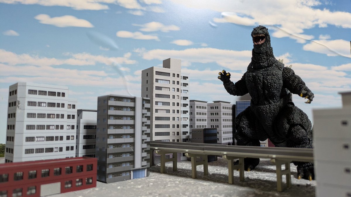 おはようございます
本日雨で蒸れそうです
体調不良にならないよう気をつけて行きましょう