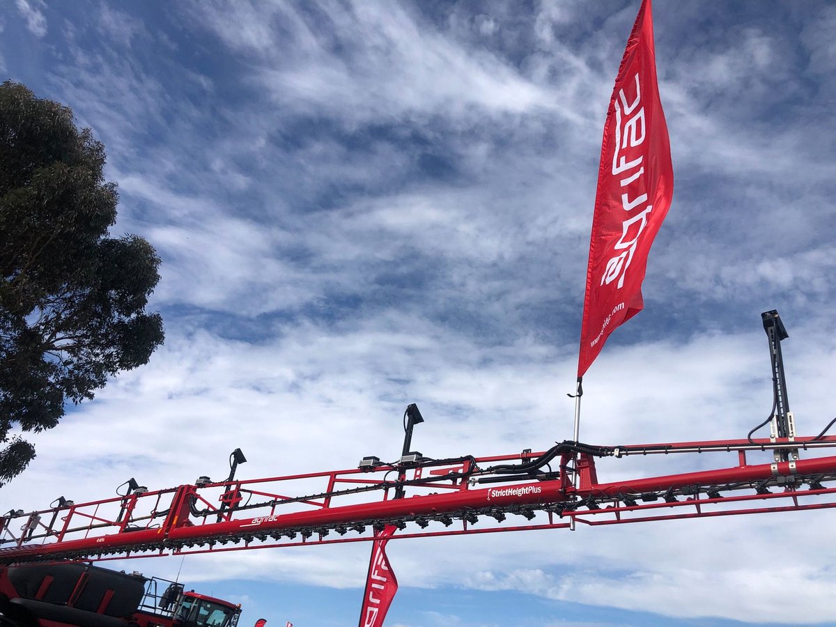 Real-time weed detection meets nozzle-by-nozzle control.
Bilberry + AiC Plus means smarter, more sustainable spraying.
Less waste. More accuracy. It's already in the paddock. #AgrifacArrival #Agrifac #AgrifacAU