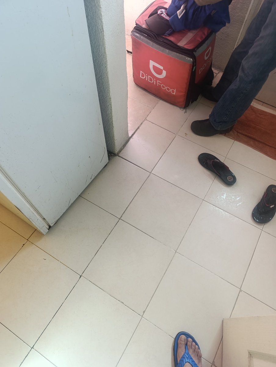 DiscretBoyPas's tweet photo. Leche a domicilio por este repartidor de didi food, originario de Cholula, 36 anos delgadito pitudo

#sexogay#anal#gay#putito#culoabierto https://t.co/8lC0UezHmo