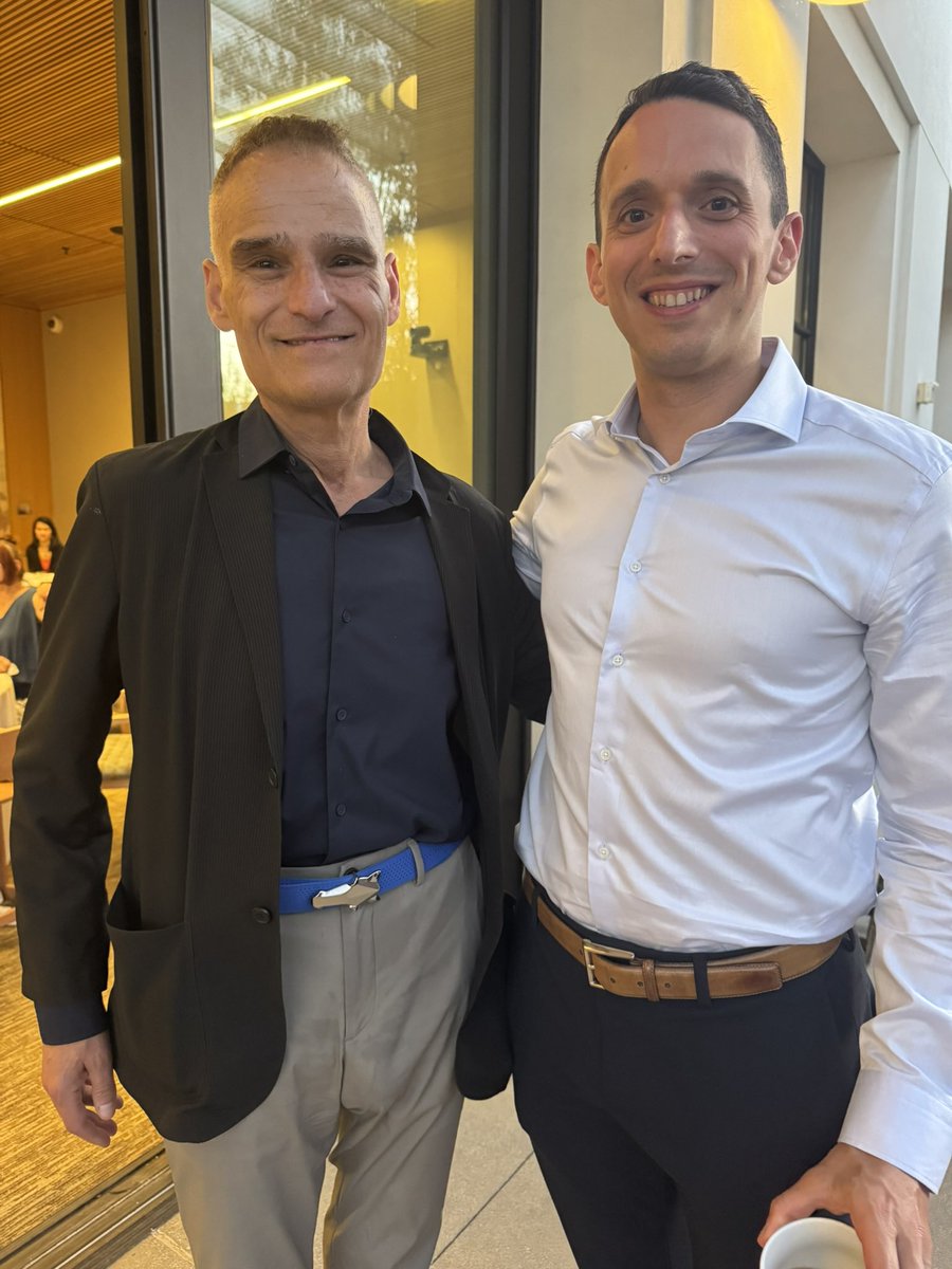 Brian Horwich, MD, MS (@typical_brian) on Twitter photo Forever grateful for an amazing txp fellowship year at <a href="/USC_KeckGILiver/">USC Division of GI & Liver</a> and reuniting with mentors like <a href="/HelenHanMD/">Helen Hyosun Han, MD</a>! Excited for the next chapter as faculty at <a href="/UCLAGIHep/">UCLA Gastroenterology and Hepatology</a> Santa Monica!
<a href="/DOM_UCLA/">Department of Medicine at UCLA Health</a> <a href="/UCLAHealth/">UCLA Health</a> <a href="/esrailian/">Eric Esrailian</a> Forever grateful for an amazing txp fellowship year at <a href="/USC_KeckGILiver/">USC Division of GI & Liver</a> and reuniting with mentors like <a href="/HelenHanMD/">Helen Hyosun Han, MD</a>! Excited for the next chapter as faculty at <a href="/UCLAGIHep/">UCLA Gastroenterology and Hepatology</a> Santa Monica!
<a href="/DOM_UCLA/">Department of Medicine at UCLA Health</a> <a href="/UCLAHealth/">UCLA Health</a> <a href="/esrailian/">Eric Esrailian</a>