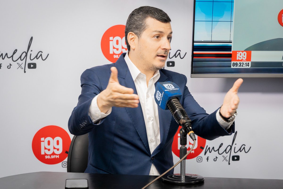 El trabajo positivo que está haciendo el Presidente para atraer inversiones debe estar acompañado por la labor de organizar el marco jurídico, para destrabar todo aquello que ahuyenta  la inversión. Ese esfuerzo debe caer en tierra fértil <a href="/MiguelMagg79/">Miguel Gonzalez G.</a> en <a href="/Radio_i99/">Radio i99</a>