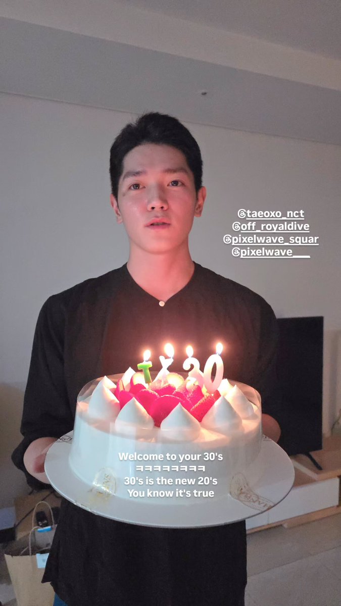제이슨 인스타그램 스토리 #태용 🎂🤍

Happy birthday TY 🎂
You always inspire me
Wishing you the best year ahead 🙏
Filled with good health, happiness and success!!

Welcome to your 30's
ㅋㅋㅋㅋㅋㅋㅋㅋ
30's is the new 20's
You know it's true