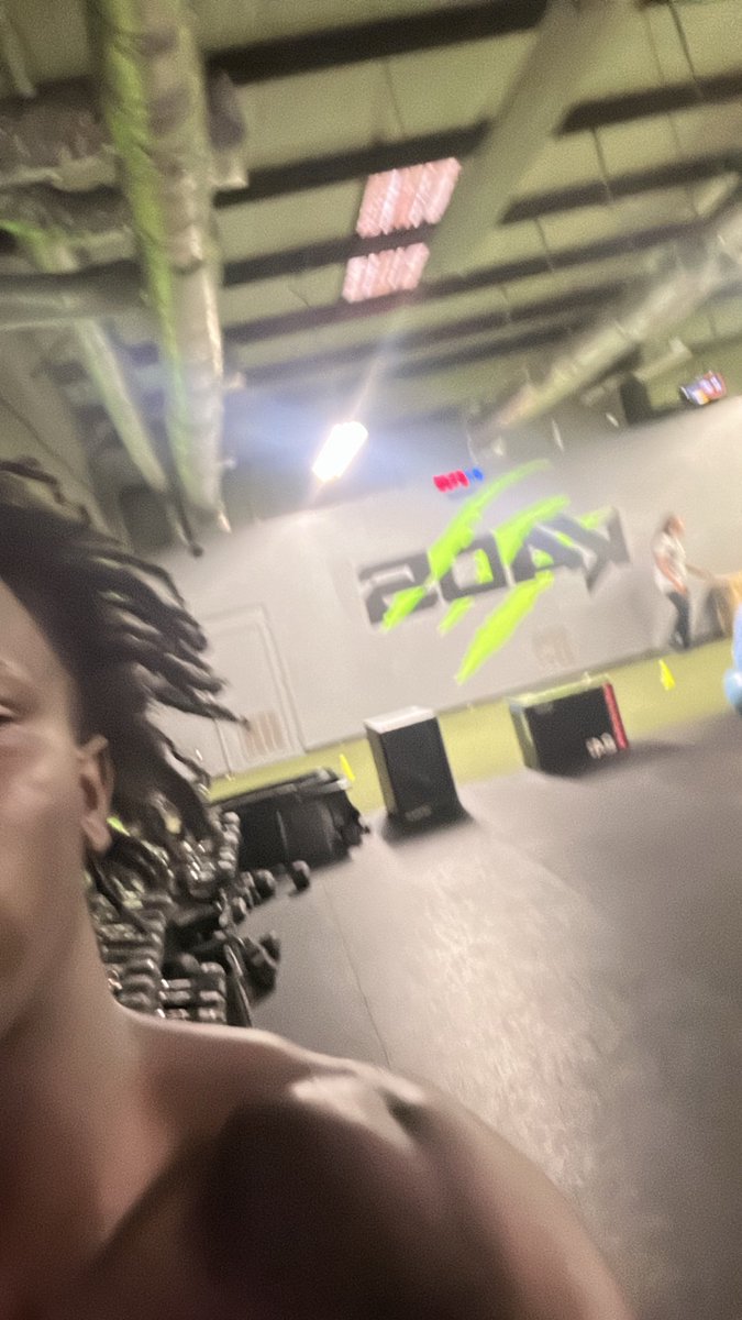 Still working on “off days”💯