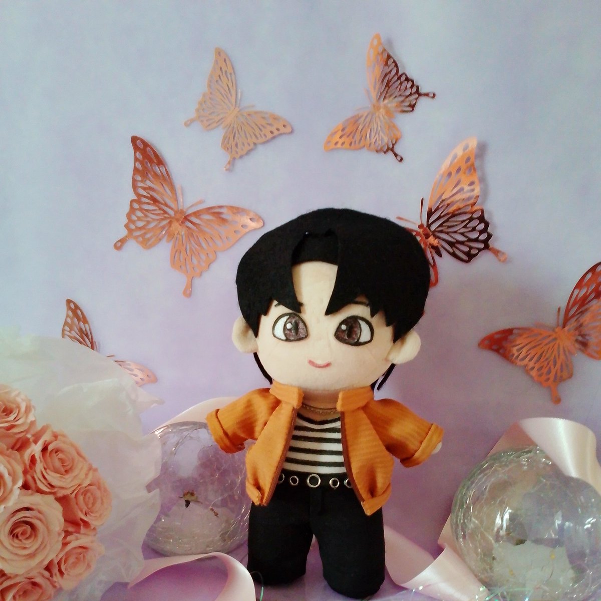 michan0321982's tweet photo. イ・ジュンギさんのファンミ【2025 LEE JOON GI SPLENDOR Family Day:LUCKY DRAW】に贈らせて頂いたスタンドフラワー🌹💖今回も花助さん（@hanasukeflower）にお願い致しました🥰💐いつも丁寧にこちらの要望にお応え頂き、素敵なお花を届けて下さり、心から感謝しています✨ありがとうございます🤗🩷 https://t.co/XFtPbKPAyV