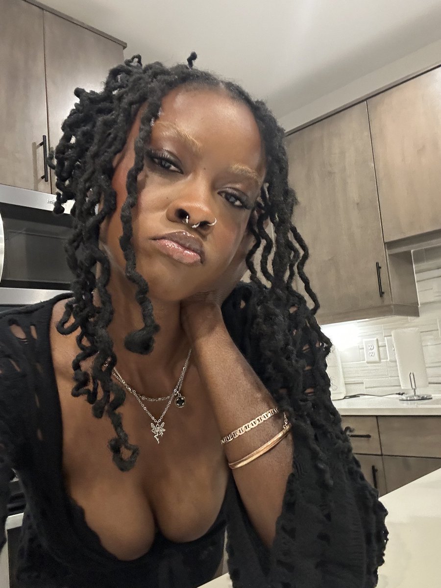 gonegiirl_'s tweet photo. https://t.co/Xo5AfiUKGj