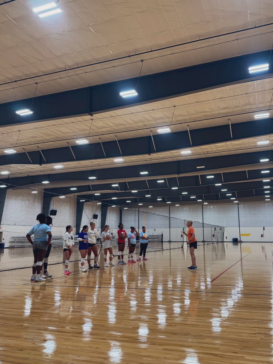 Omaha North Volleyball tweet media