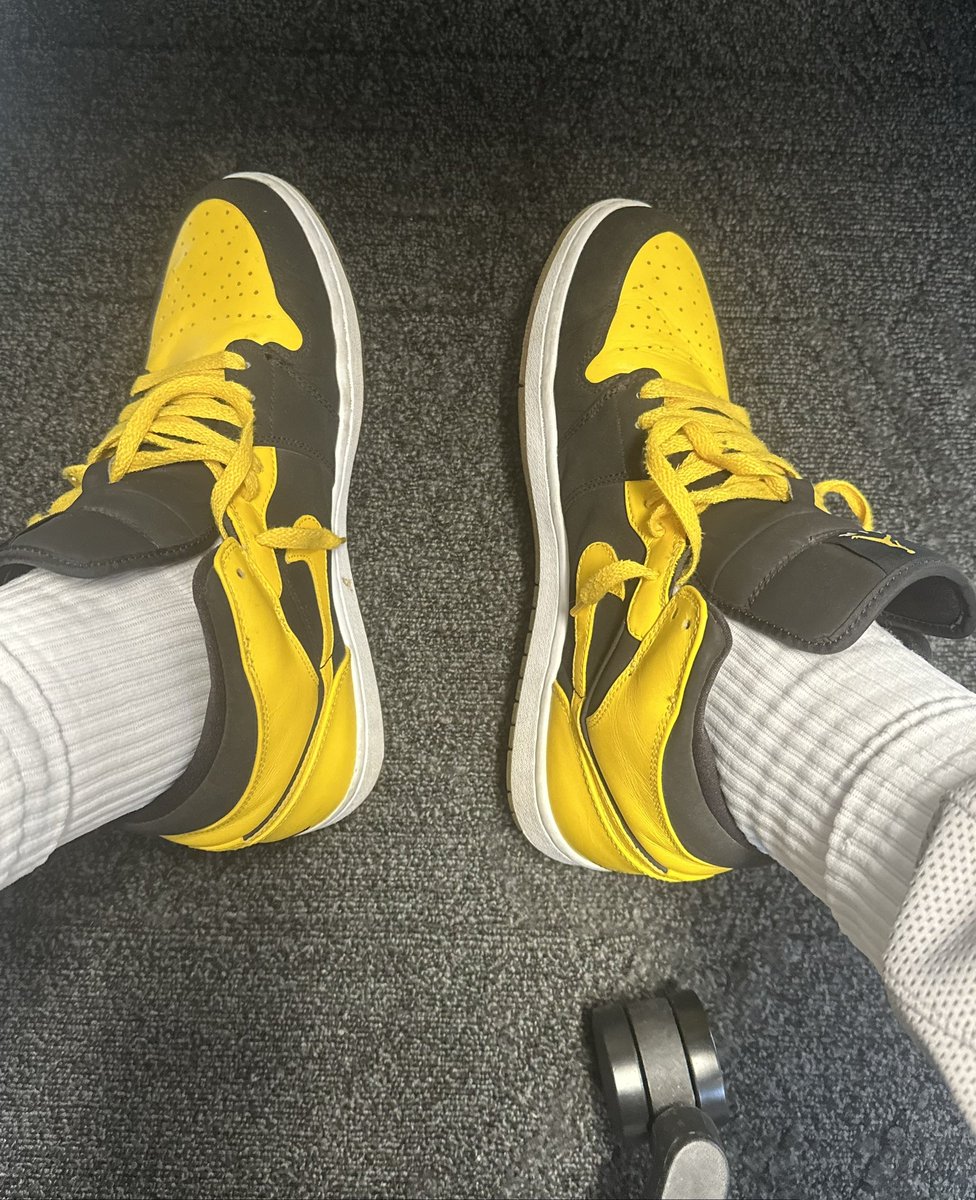Old Love New Love 1’s pack for day🙌 fresh from 2007!