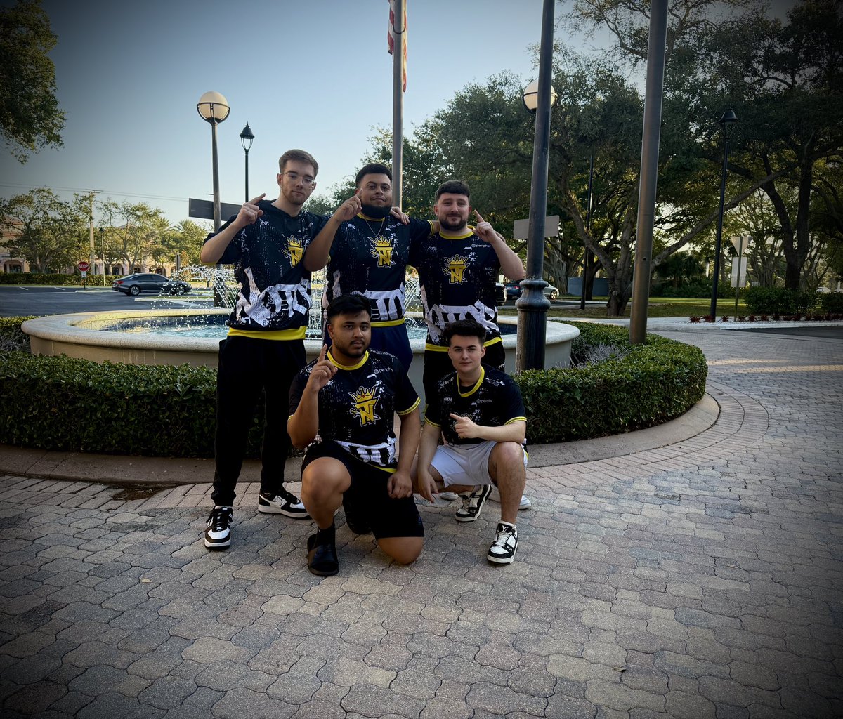 _TeamNotorious's tweet image. Any organizations looking to fill a spot for EWC, we are willing to loan any of our players at ZERO cost
We will have a place to stay in North America for them for scrims and preparation and a flight here from EU as early as tomorrow.
It will cost you nothing to get a top tier…