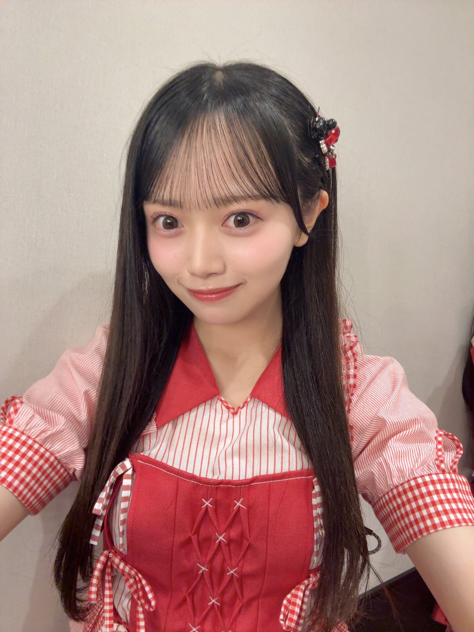 AKB48 春コン SPECIALくじ 花田藍衣　サインうちわ AKB48 春コン SPECIALくじ 花田藍衣サインうちわ