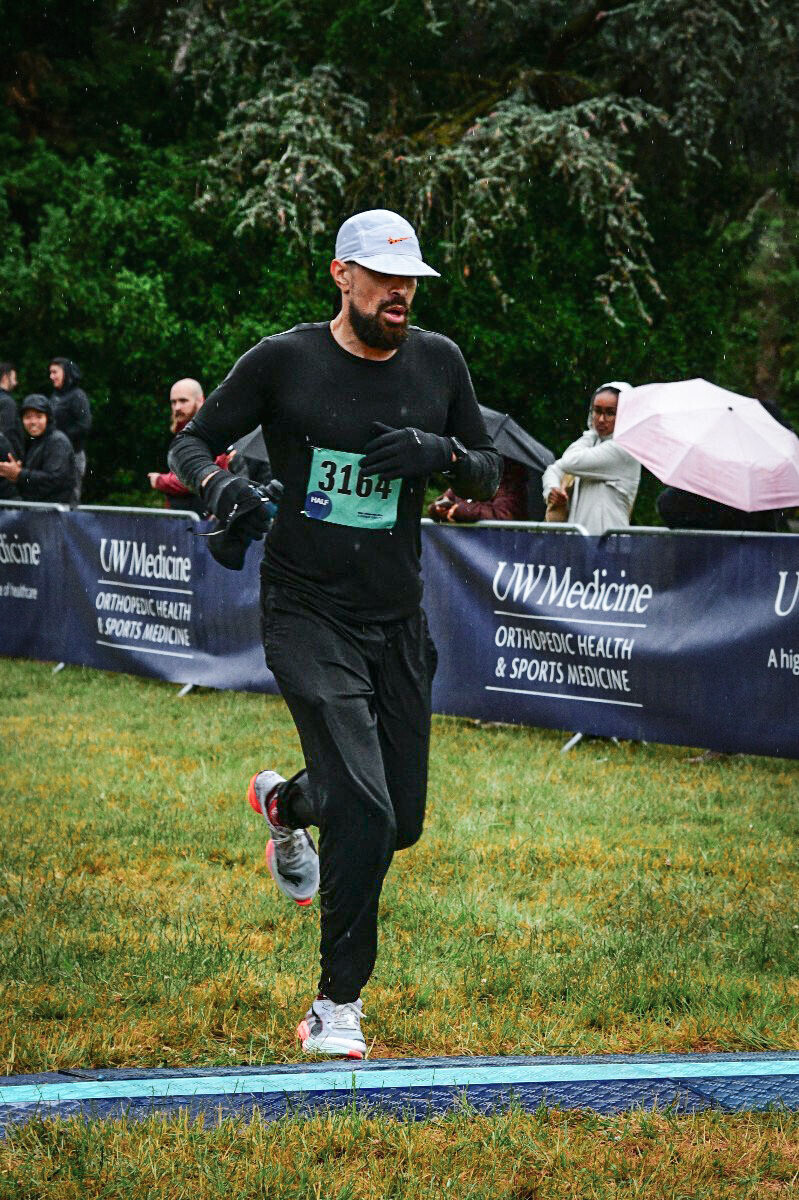 32 cool / <a href="/Costco/">Costco</a> my DMs are open. Best marathon gear, especially the joggers