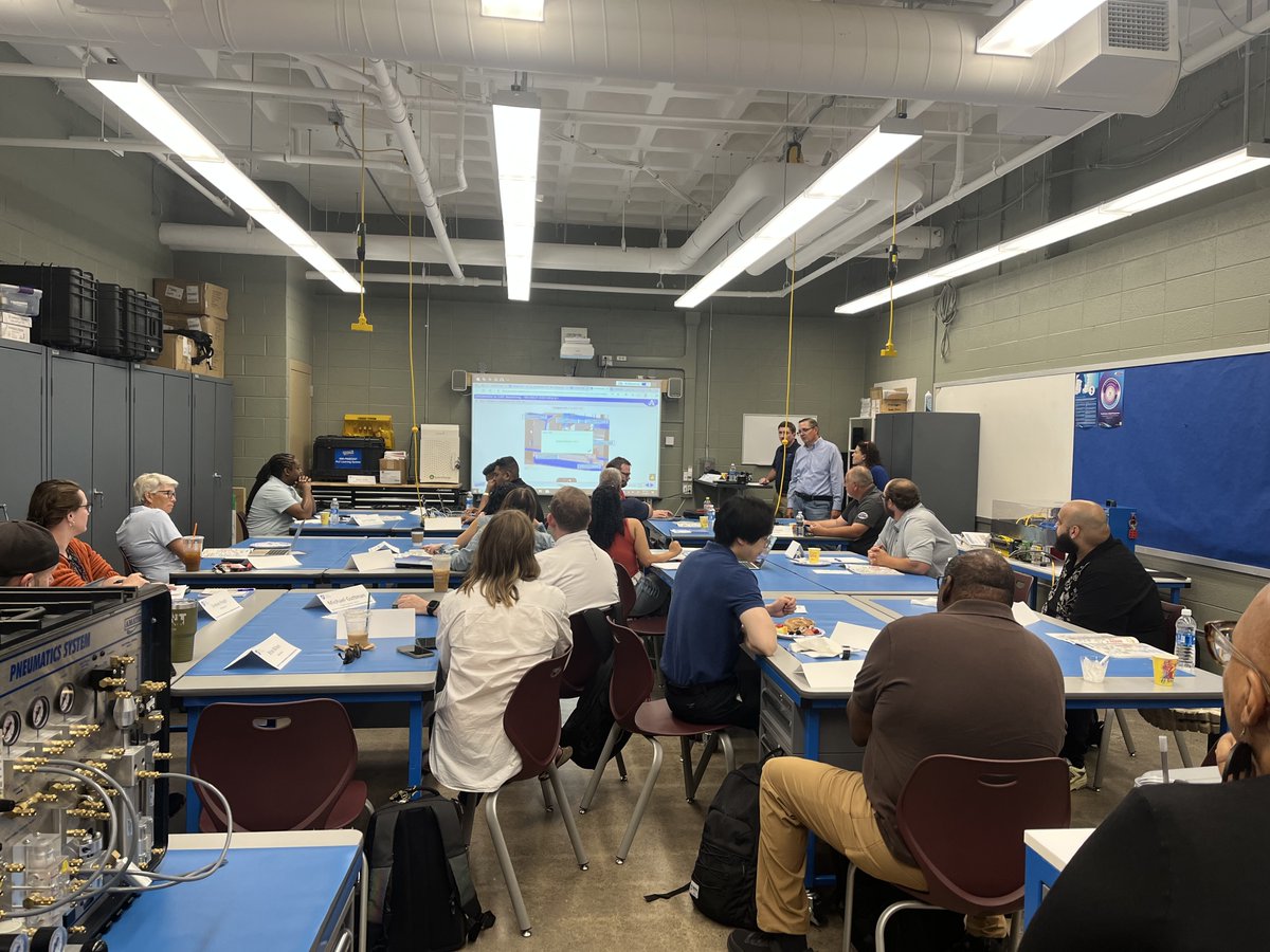 Congratulations to our affiliates in Syracuse, NY, who took part in the AFT/ <a href="/UFT/">UFT</a>/ @NYSUT/ <a href="/MicronTech/">Micron Technology</a>  Summer Professional Development to kick off year two of the Advanced Technology Framework!