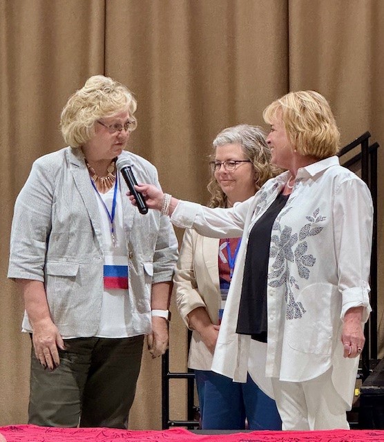 MOEducation's tweet image. Talk about a TERRIFIC Tuesday! 
@MoCommissioner spent her morning with more than 700 educators from around the state at DESE’s 2025 Literacy Summit. Thank you to the educators who are dedicated to the success of our children. #WhatYouDoMatters