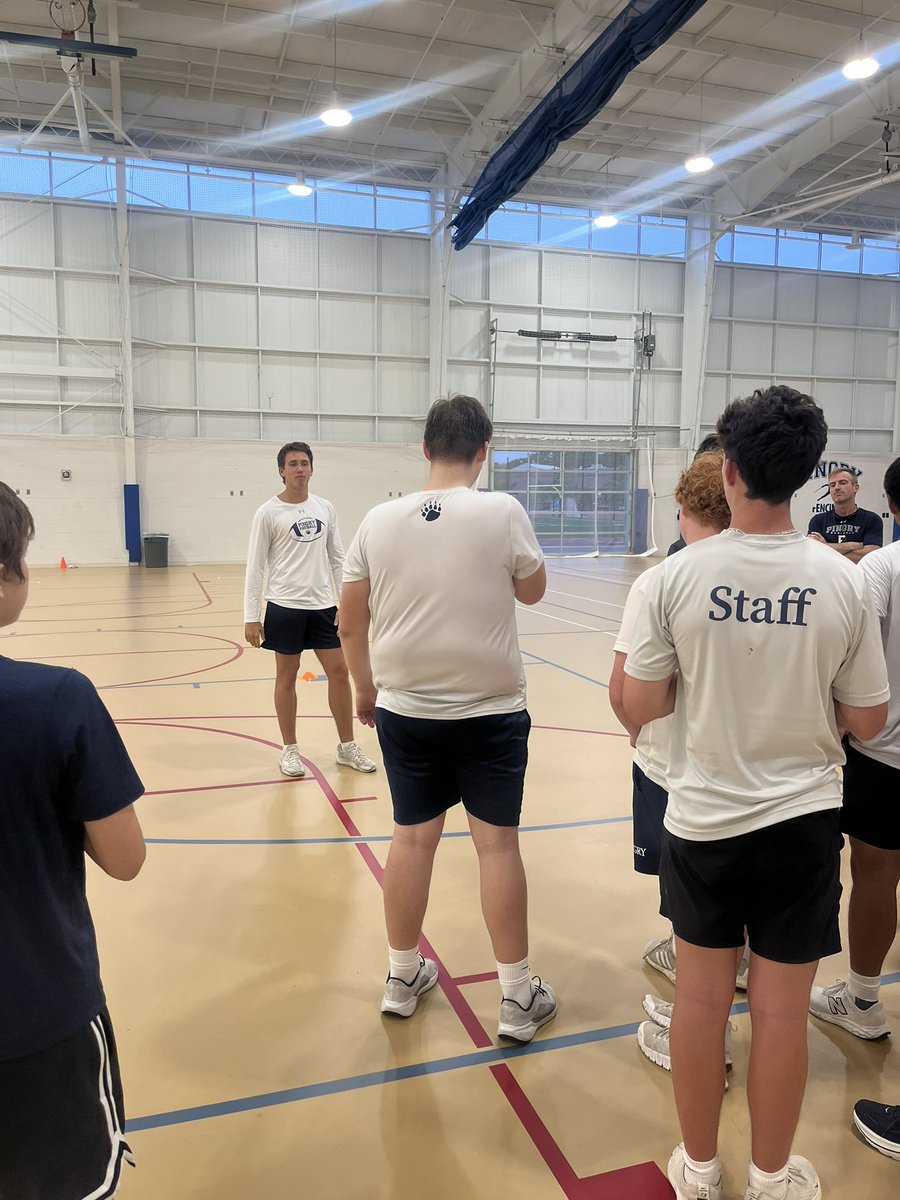Pingry Big Blue Football (@big_blue_fb) on Twitter photo Great to have <a href="/GCC_FB/">Grove City Football</a> QB and Big Blue Alum <a href="/HollomonMike/">Mike Hollomon</a> ‘24 at practice today to talk to the team! #EAT #BigBlueAlum Great to have <a href="/GCC_FB/">Grove City Football</a> QB and Big Blue Alum <a href="/HollomonMike/">Mike Hollomon</a> ‘24 at practice today to talk to the team! #EAT #BigBlueAlum