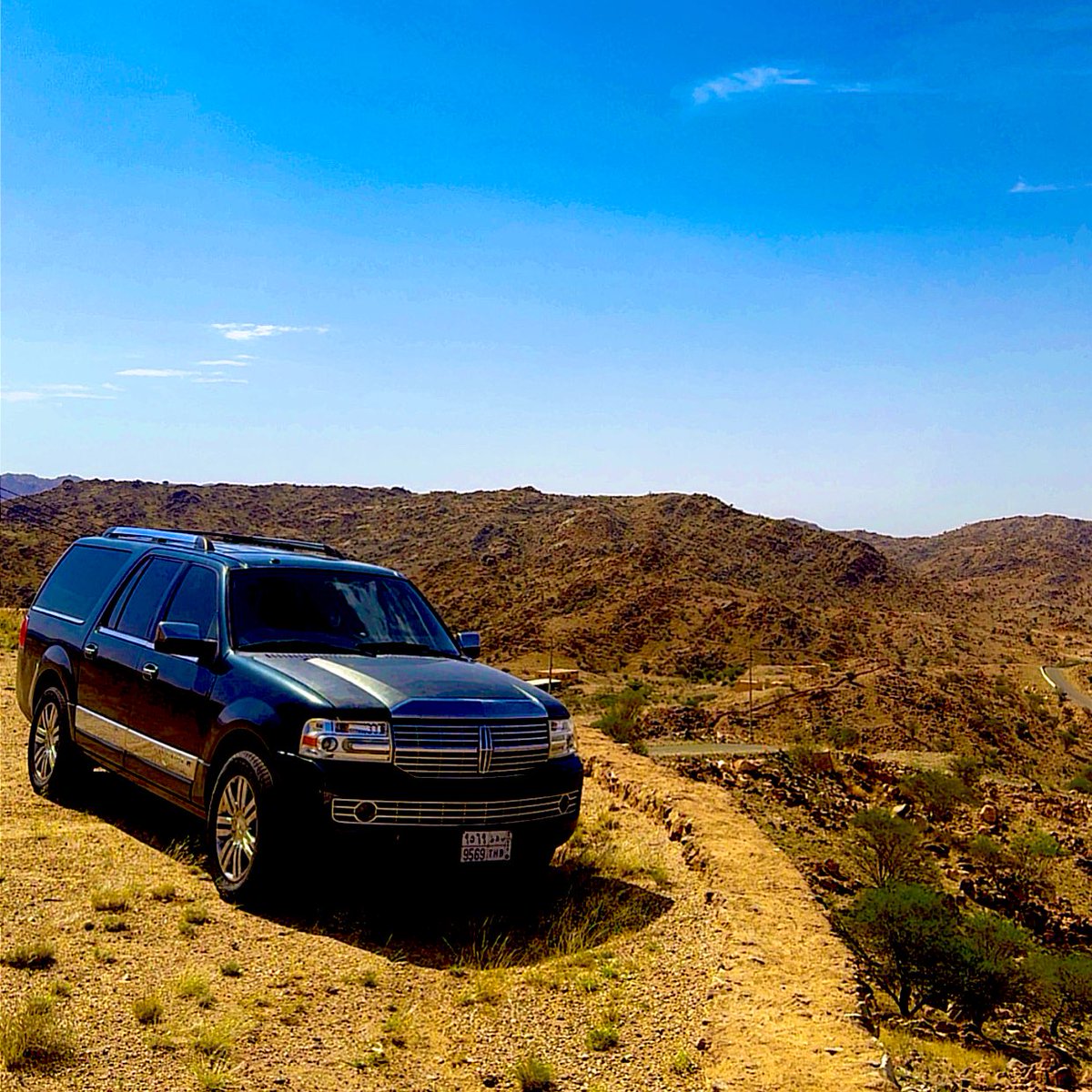 معتبر قلبك امانه وحاسب له حساب
لك علي انّي اجلّه و احوفه و اكرمه  ..