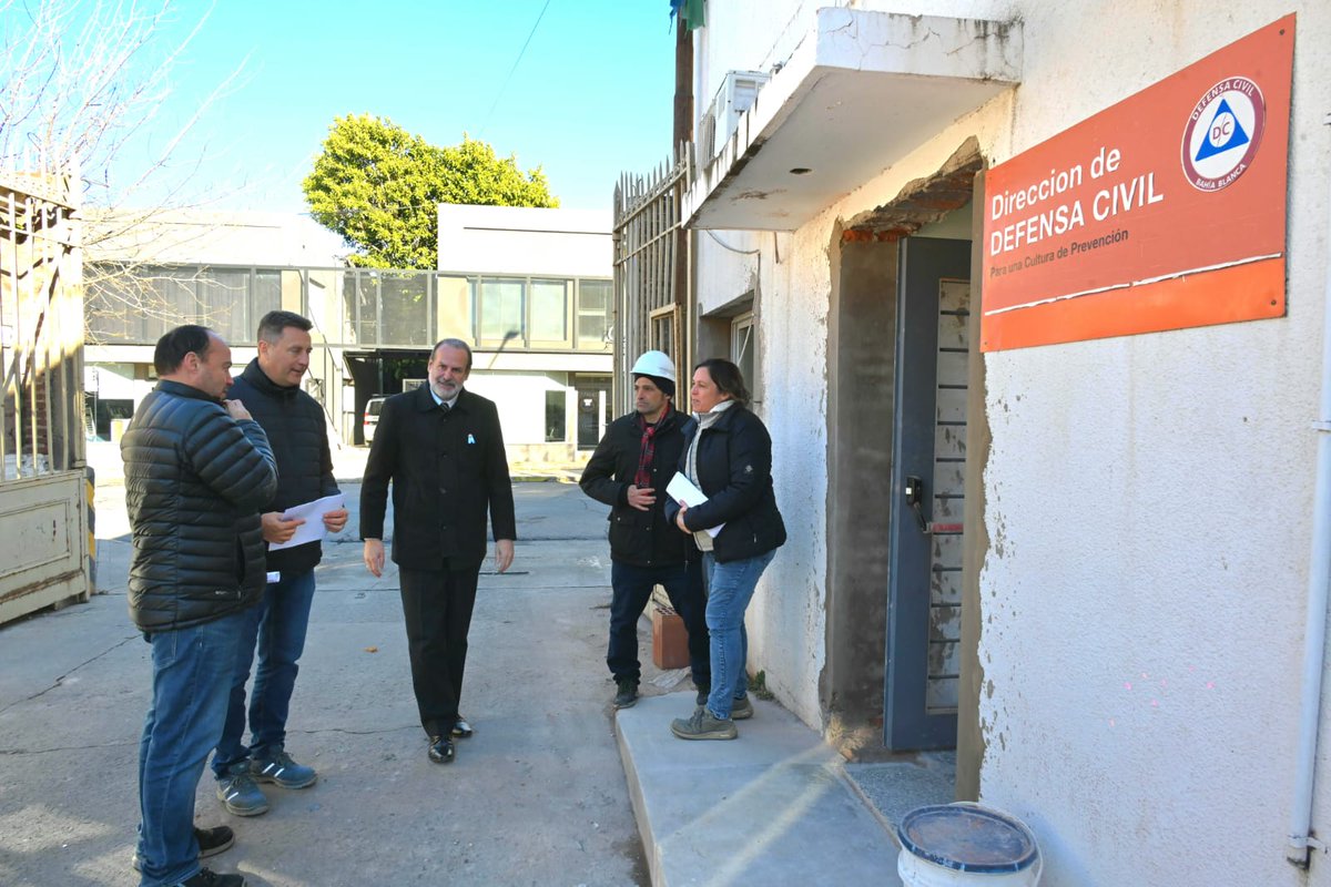 Avanza a buen ritmo el reacondicionamiento total de las oficinas de Defensa Civil y la ampliación de la sala de crisis.

Con una inversión de más de $ 284 millones, las tareas contemplan la construcción de dormitorios, baños, vestuarios, depósito y una nueva instalación eléctrica