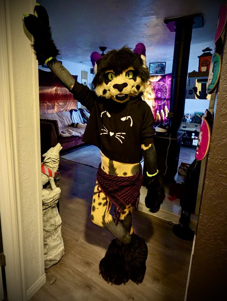 StazzChee tweet media