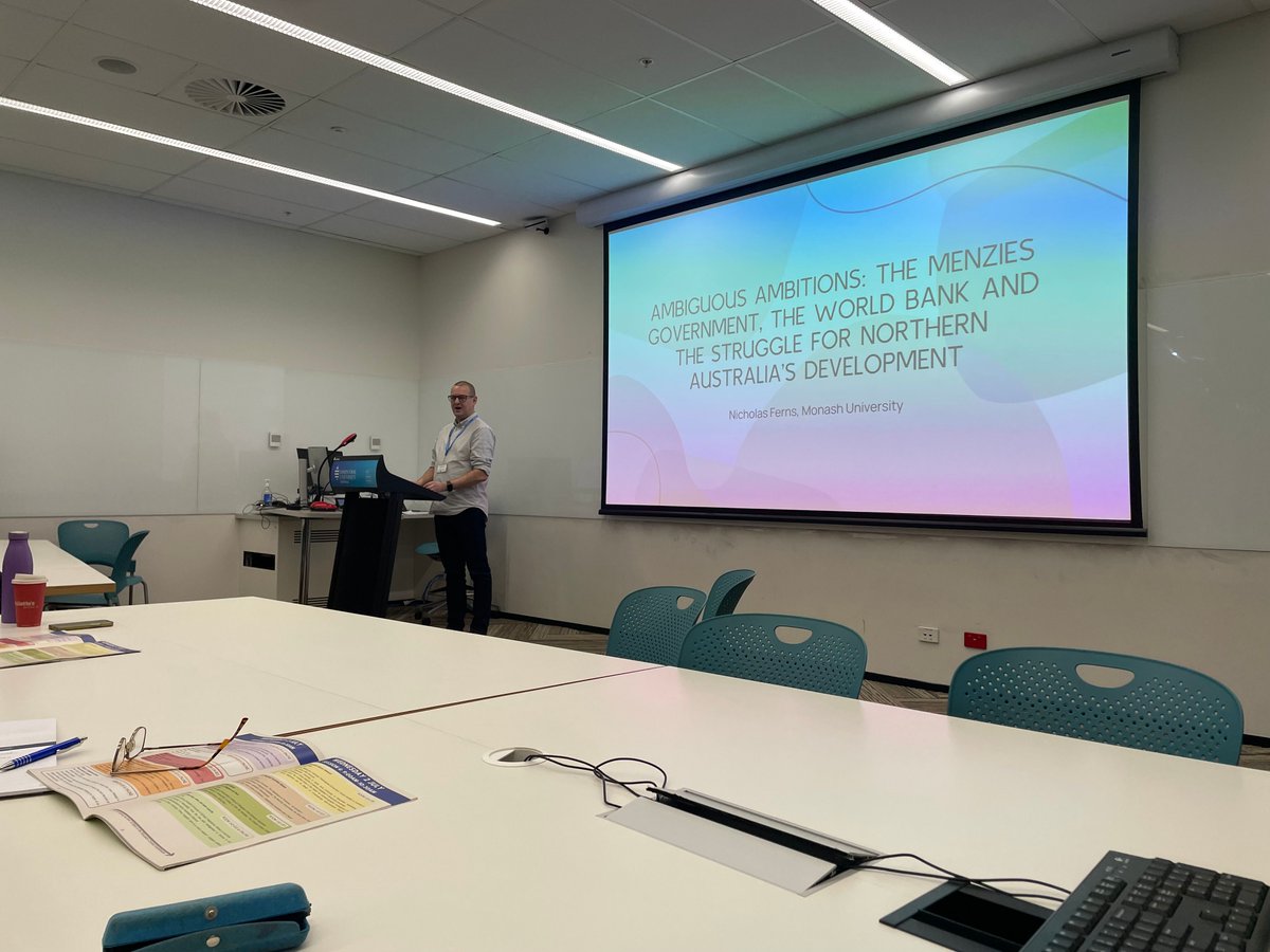 AustHistAssoc's tweet image. Nick Ferns compares the north of Australia with the south of Italy through the lens of development in looking at the World Bank. #AHA2025 #OzHA2025