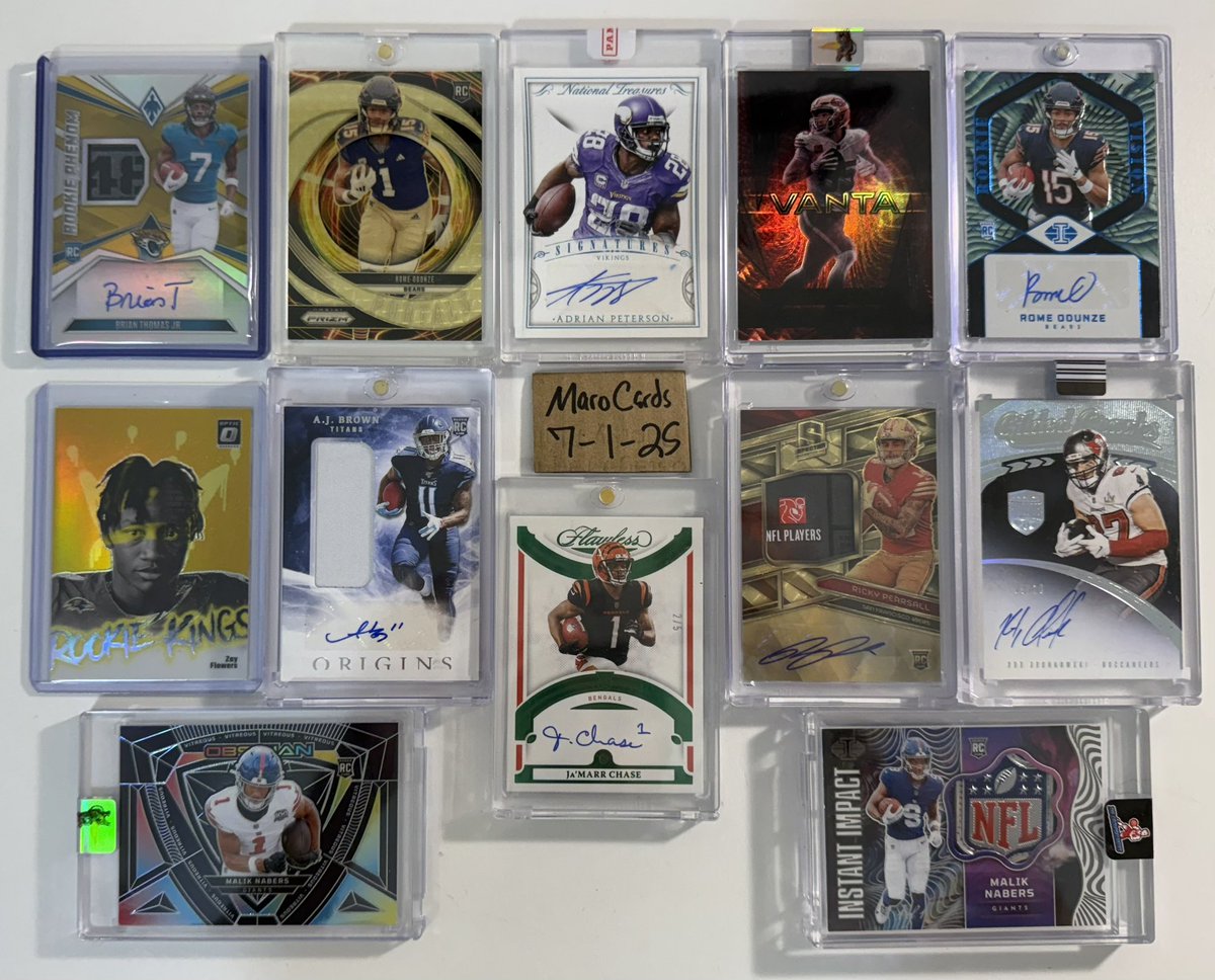 Maro Cards tweet media