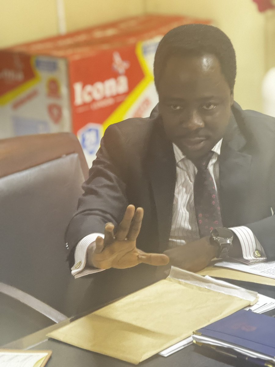 thomasd05987132's tweet photo. According to #StateCounsel Yusif Issac Sesay the State followed due process in the acquisition of #BlackJohnson for the construction of Fish Harbor by the Chinese.
He noted that Section 21 of the Constitution of Sierra Leone and Section 3 sub section 1 of Cap 116 of the laws of Sierra Leone were followed in the compulsory acquisition of the over 252 hectares of land.
If such was done for #BlackJohnson why not the same done for #KasafoniLand in Tonkolili District by Sierra Leone Mines and Minerals Development Corporation #SLMMDC?
If the Statutory Instrument that created #SLMMDC violates the constitution of Sierra Leone is that instrument of any effect???
@julius_maadabio @LandRightsNow @Cee_Bah @VP_Jalloh @dsengeh @mof_sl @WorldBankAfrica @XHNews