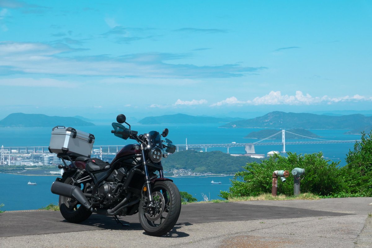 crossganner26's tweet photo. なかなかブログ書けないね…
#先行チラ見せ
#α7
#RX0
#RX10M3
#RX100M6
#旅に出たくなる写真
#HONDA
#HONDAが美しい
#SC83
#レブル1100
#ジャンプ https://t.co/44nKiMvo0y