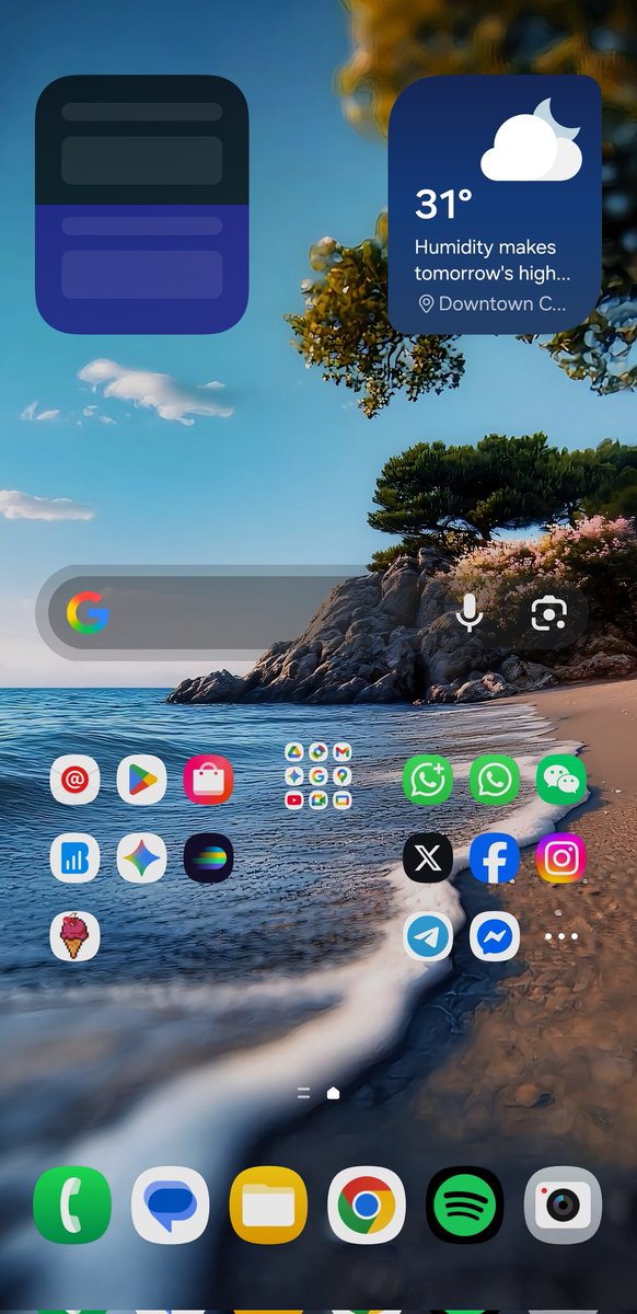 Is any of the One UI 8.0 facing a similar issue with Clock widget on their S25 series?? This just happened all of a sudden out of nowhere.