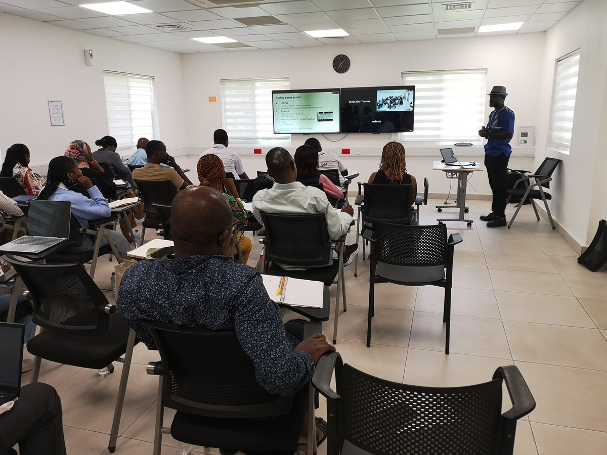 PANGenS2023's tweet image. Day 3: Two insightful sessions by Mathurin Diatta of @mrcunitgambia :
-
🔬 Introduction to Biobanking—types, functions, challenges & ethics.
🏢 Deep dive into Biobank operations—staffing, risks (power, security, flooding), and mitigation strategies. #Biobanking #PANGenS