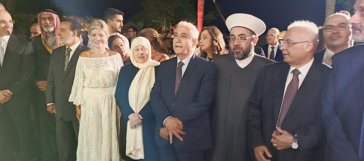 may_chidiac's tweet image. تشرفت معالي الوزيرة السابقة الدكتورة مي شدياق، بحضور حفل الاستقبال الذي أُقيم نهار الثلاثاء الواقع في 15 تموز، بمناسبة اليوم الوطني لجمهورية مصر العربية، وذلك تلبيةً لدعوة سعادة السفير علاء موسى وعقيلته السيدة موسى، في دار سكن السفير المصري في منطقة دوحة الحص.
Her Excellency Dr.…