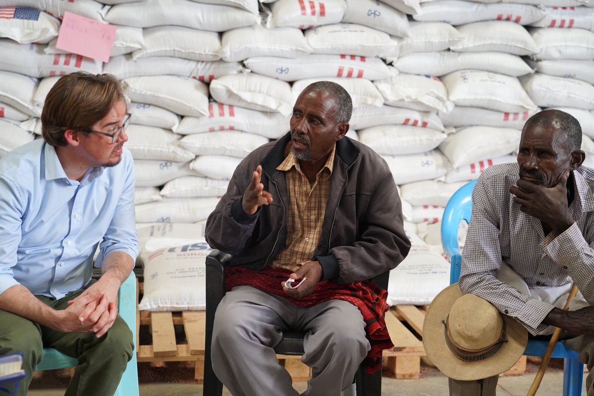 USEmbassyAddis's tweet image. On July 15, the U.S. officially transitioned its food assistance in Northern #Ethiopia from @WFP to JEOP, led by @CatholicRelief.
Over the past six months, U.S. funded food assistance has supported 1.2 million people across 52 woredas in #Afar, #Amhara, and #Tigray regions to…