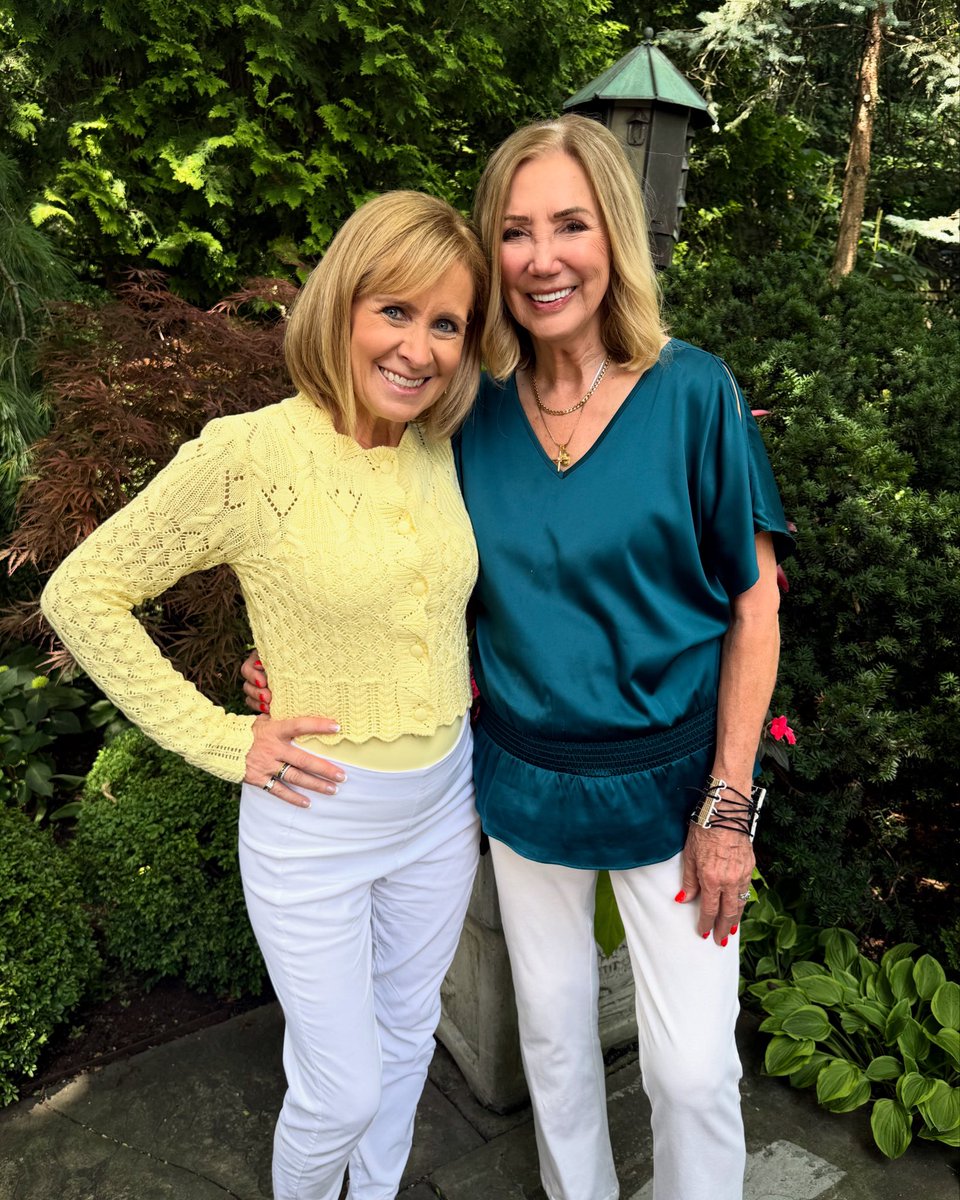 TracyButlerABC7's tweet image. Ever meet someone who just makes you feel like there IS so much RIGHT in the world? Meet Kellie O’Brien. abc7chicago.com/post/recycled-… #Massai #bottles2bricks