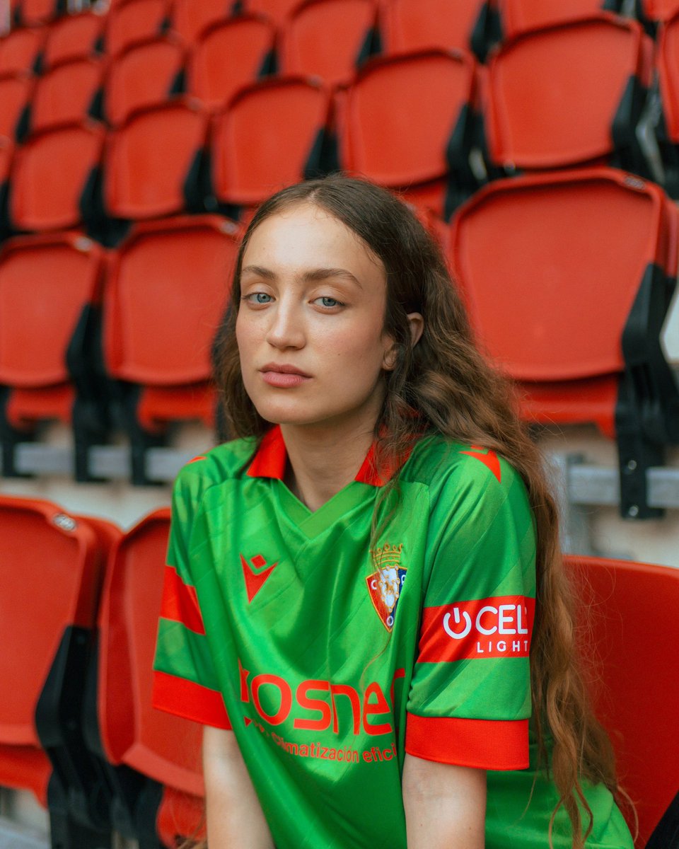 ¿Puede ser una de las camisetas más bonitas de este año?🤔

Os leo⬇️