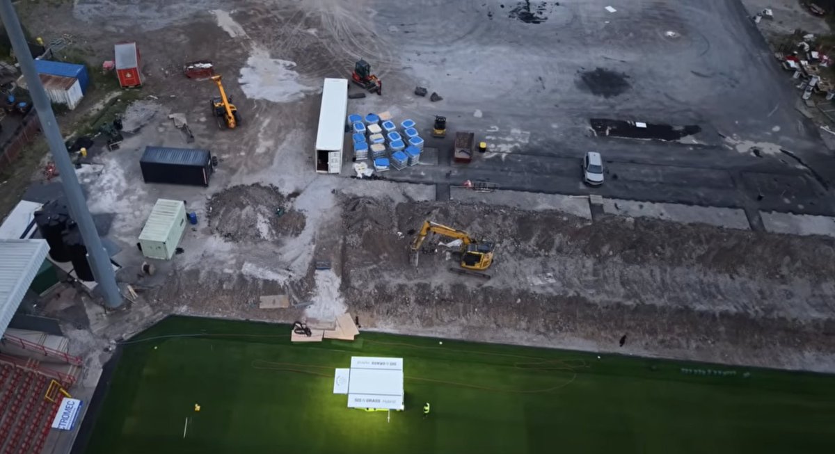 GlyndwrUSA's tweet image. Kop coming along really nicely...
📽️: @WxmAFCfanzone