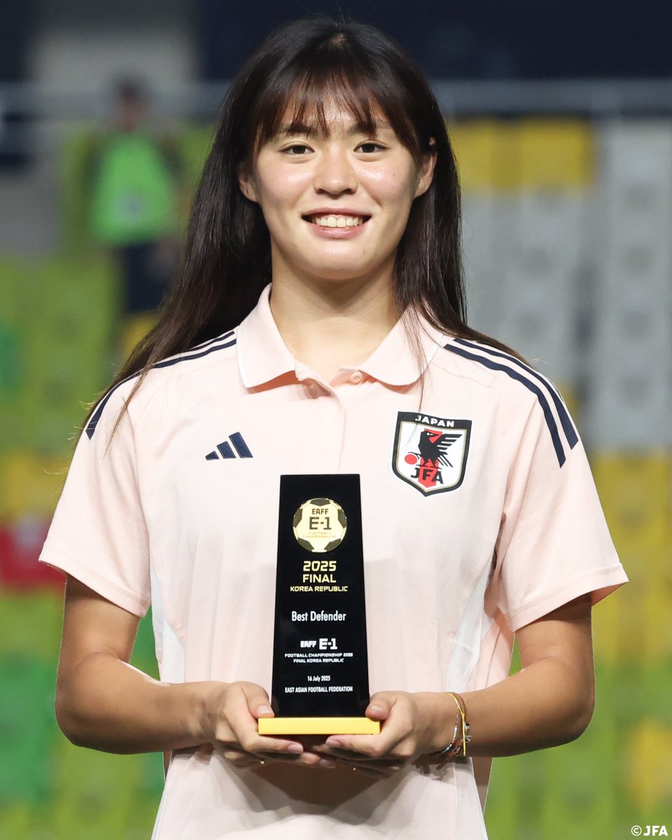 石川璃音　なでしこジャパン　直筆サインカード news_icon_l_433655_1.webp?time
