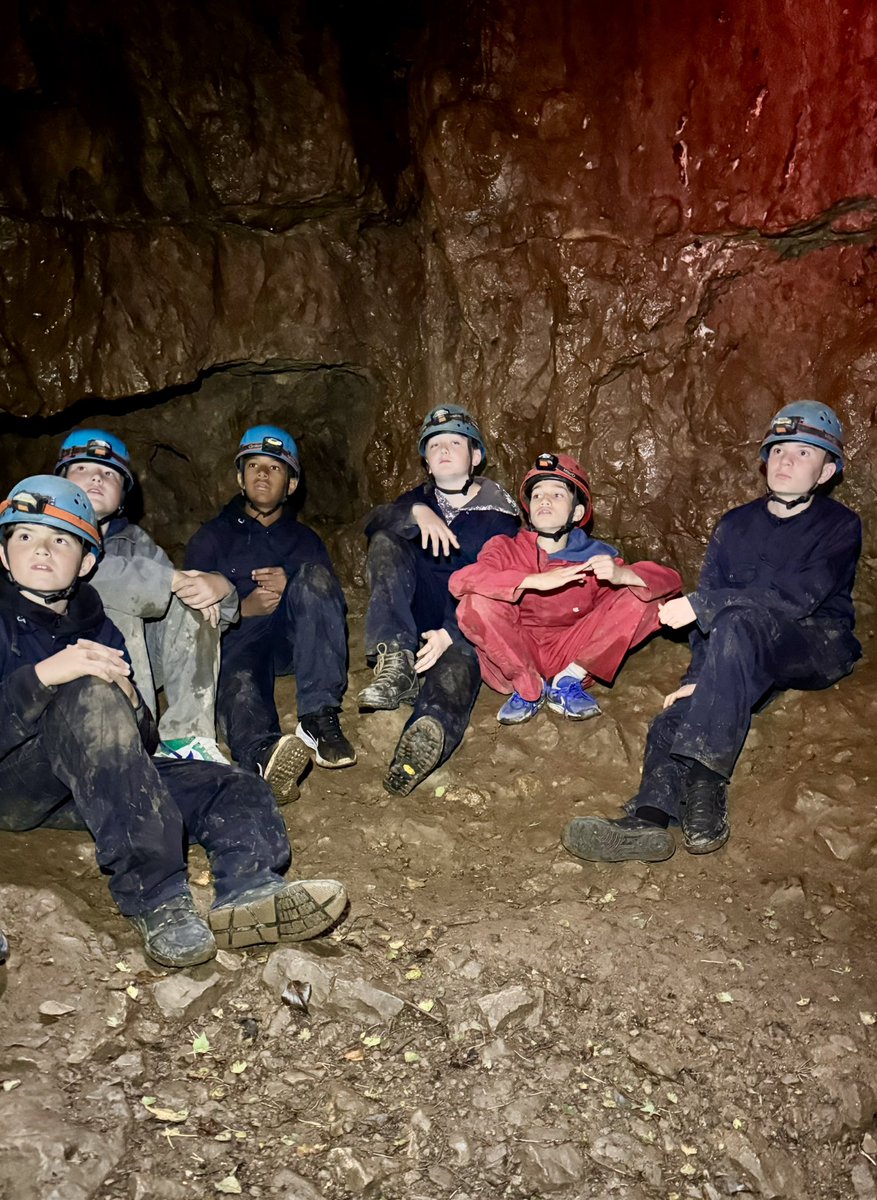 cvmssport's tweet image. The @CardinalVaughan First Form pupils travelled through a cave during their Activities Week trip. The pupils learnt about the history of the cave and enjoyed the difficult nature of travelling within the cave itself.