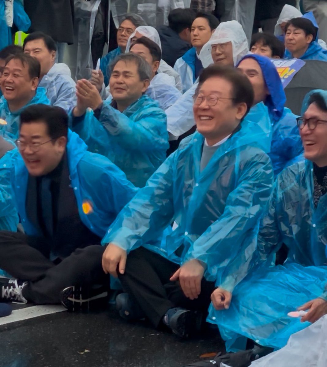 밍나초 tweet media