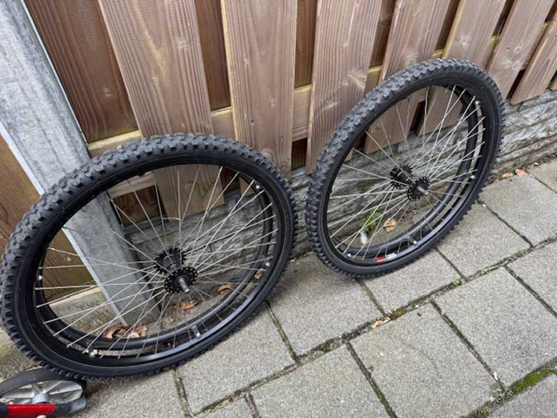 Aanbod: Wielen met brede banden #handbike handbiken.nl/main.php?mode=…