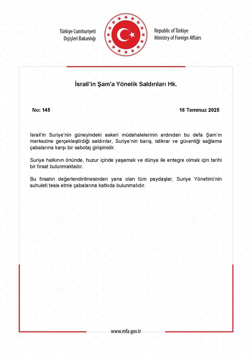 ADEM YAVUZ ARSLAN (@ademyarslan) on Twitter photo Kermese börek açan kadınlara karşı bile asıp kesen <a href="/RTErdogan/">Recep Tayyip Erdoğan</a> rejimi İsrail'e karşı hayli yumuşak. Saldırıyı kınayamamışlar bile ! Kermese börek açan kadınlara karşı bile asıp kesen <a href="/RTErdogan/">Recep Tayyip Erdoğan</a> rejimi İsrail'e karşı hayli yumuşak. Saldırıyı kınayamamışlar bile !