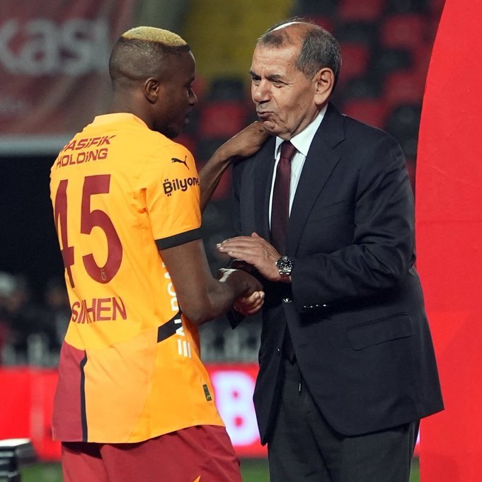 💥 ÖZEL HABER 💥 

💥 Victor Osimhen, Başkan Dursun Aydın Özbeki aradı! 

🗣️ “Başkanım hazırım, sizi bekliyorum. Napoliye asla geri dönmeyeceğim”dedi.

💥 Başkan, Abdullah Kavukçu’yu İtalya'ya yolluyor!

💥 Gardi de Kaleci transferini tamamlayacak!

<a href="/GazeteciAslanN/">GazeteciAslan</a> <a href="/metinhunter/">Metin</a>