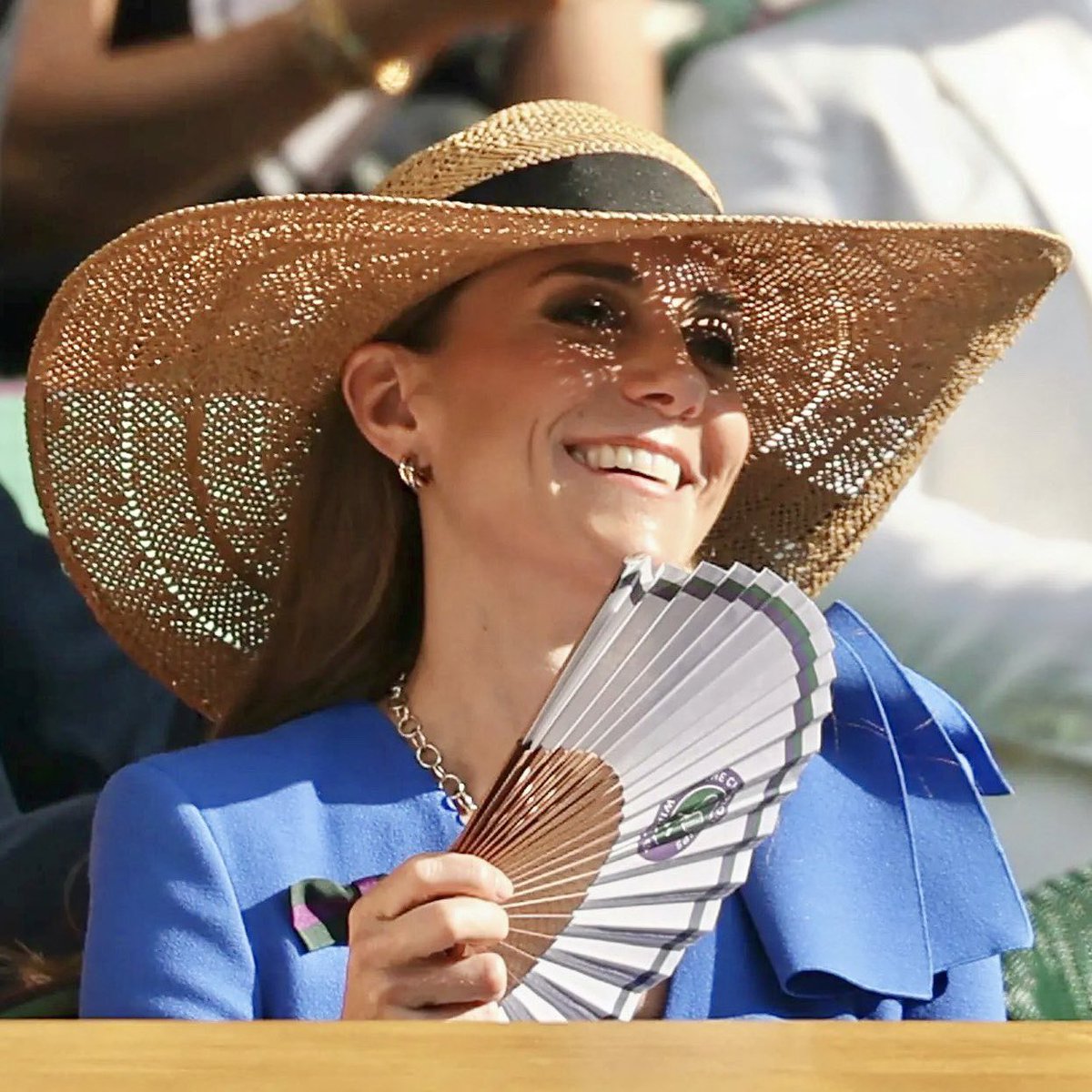 ale (@kensingtxndiary) on Twitter photo 