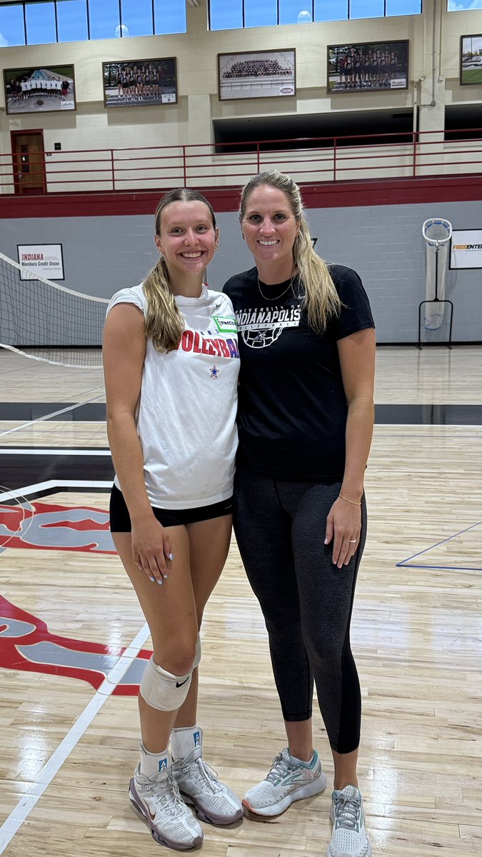 Emmerson Gott (@emmerson_gott) on Twitter photo Had a great time at <a href="/UIndyVball/">UIndy Volleyball</a> camp! Thank you Coach Case for putting on such an amazing camp! I enjoyed getting to learn about your amazing girls, campus, and program. ❤️🖤#gogreyhounds Had a great time at <a href="/UIndyVball/">UIndy Volleyball</a> camp! Thank you Coach Case for putting on such an amazing camp! I enjoyed getting to learn about your amazing girls, campus, and program. ❤️🖤#gogreyhounds