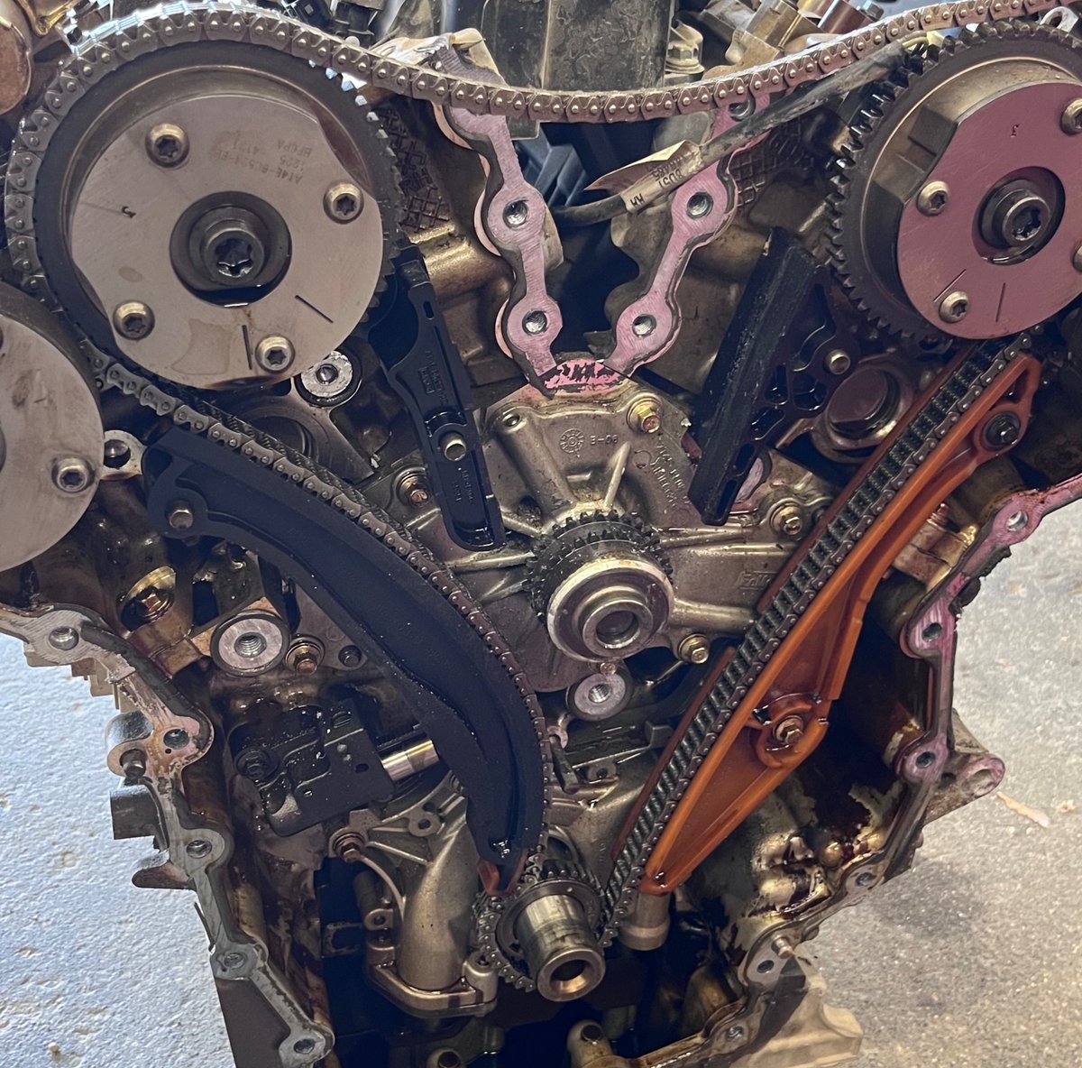 PandaTire's tweet image. This is a used engine for a Ford Edge to replace the one damaged by a broken water pump. 
Have questions?  Give us a call. 
306-691-0080
Book online: pandaautoservice.ca
#pandatire #moosejaw #enginereplacement #HomeTownService