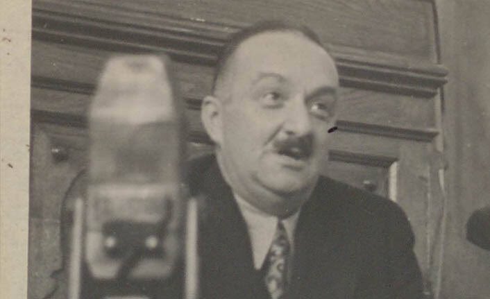 "Bu memleketi Türkler korurdu, bu memleket için Türkler ölürdü ama memleketin nîmetlerinden Türk olmayanlar istifâde ederdi."

💬 Mahmut Esat Bozkurt