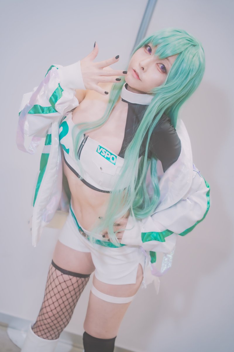 kogoro_camera86's tweet image. 【Cosplay/コスプレ】
- - - - - - - - - - - - - - - - - - -
VSPO! SHOWDOWN/
八雲べに💄💚
- - - - - - - - - - - - - - - - - - -
Model:@chimenko
#CC福岡62 #photoKGR