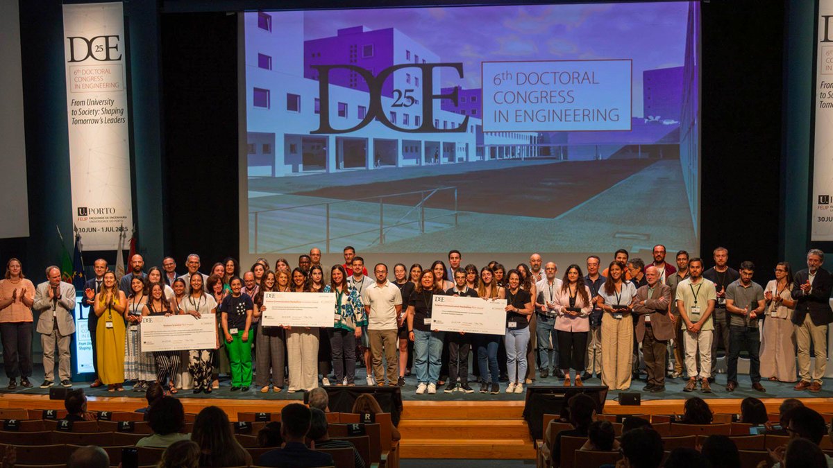 Alisson García, docente de pregrado y posgrado de la #FCNM, ganó el premio a mejor ponencia en el Doctoral Congress 2025 🇵🇹 Ella es una de las profesionales detrás de la creación de la Maestría en Transporte y Movilidad Sostenible.

Lee más aquí: lnkd.in/esu27yAr